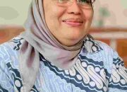 Dr. Dina Nurul Fitria: Universitas Trilogi Hargai Pengalaman & Kompetensi Kerja dan Akumulasikan ke SKS Perkuliahan Strata Magister Manajemen