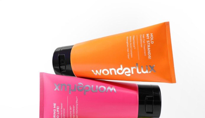 Wonderlux Hadirkan Inovasi Terbaru: Rangkaian Conditioner untuk Solusi Masalah Rambut