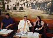 Hotman Paris Hutapea: Klien Saya Mantan Menteri Pendidikan dan Kebudayaan, Nadiem Makarim,  Tidak Menerima Keuntungan Pribadi dalam Pengadaan Chromebook yang Kini Menjeratnya Menjadi Tersangka.