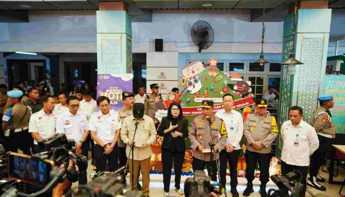 Kapolda Metro Jaya Cek Kesiapan Pengamanan Nataru di Bandara Soekarno-Hatta, Layanan Antar-Terminal Disiagakan