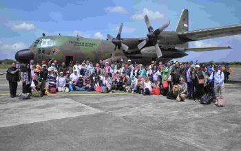 TNI AU Bantu Pemulihan Pascabencana, Gelar Bakti Sosial di Aceh