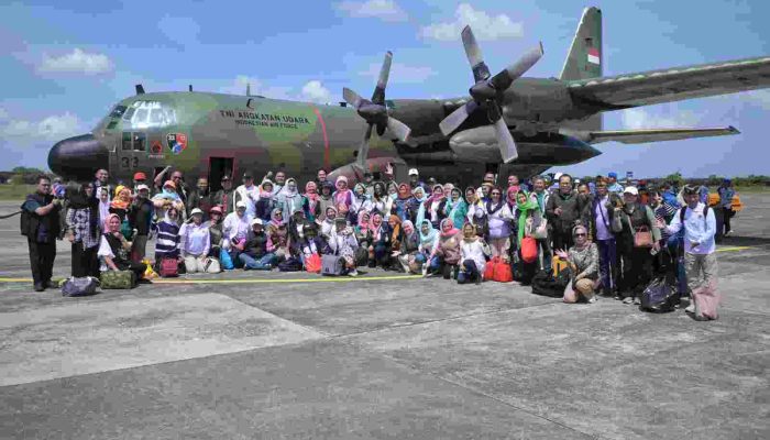 TNI AU Bantu Pemulihan Pascabencana, Gelar Bakti Sosial di Aceh