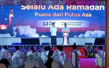 Menteri Sosial Mengajak Masyarakat Untuk Menjadikan Ramadhan Sebagai Momentum Memperkuat Solidaritas Dan Kepedulian Terhadap Sesama Terutama Masyarakat Yang Membutuhkan