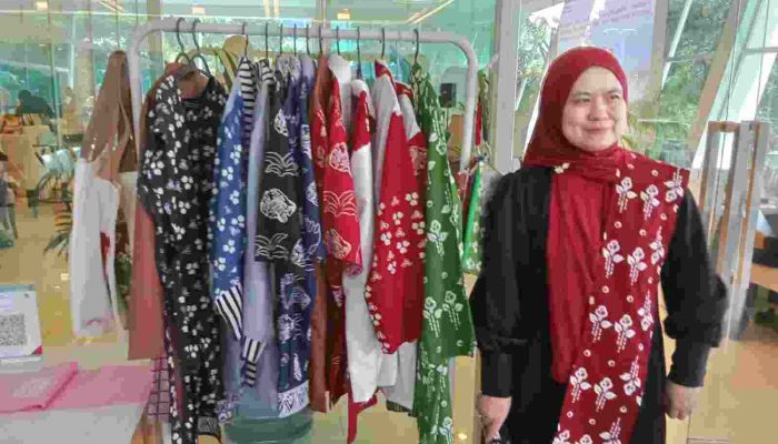 Mella Nurmalia (Founder Batik KreasiNan): Batik KreasiNan Jadi Batik Kebanggaan Sukabumi