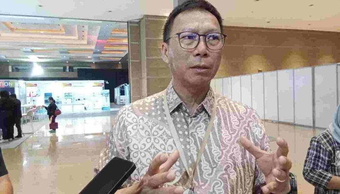 Mendorong Pertumbuhan Digital Berkelanjutan: Country Head STT GDC Indonesia, Hendrikus Hendra Gozali, Soroti Tantangan Efisiensi Energi dan Ketersediaan Talenta di Industri Data Center