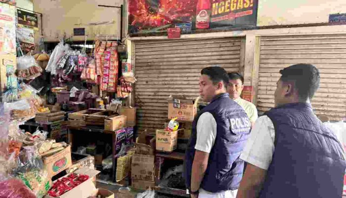 Polisi Melakukan Pengecekan Harga Pangan khususnya Komoditi Beras di Jakarta Utara dan Kepulauan Seribu