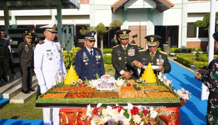 HUT ke-81 TNI, Kodam IX/Udayana: Bersama Rakyat Menjaga Kedaulatan dan Persatuan
